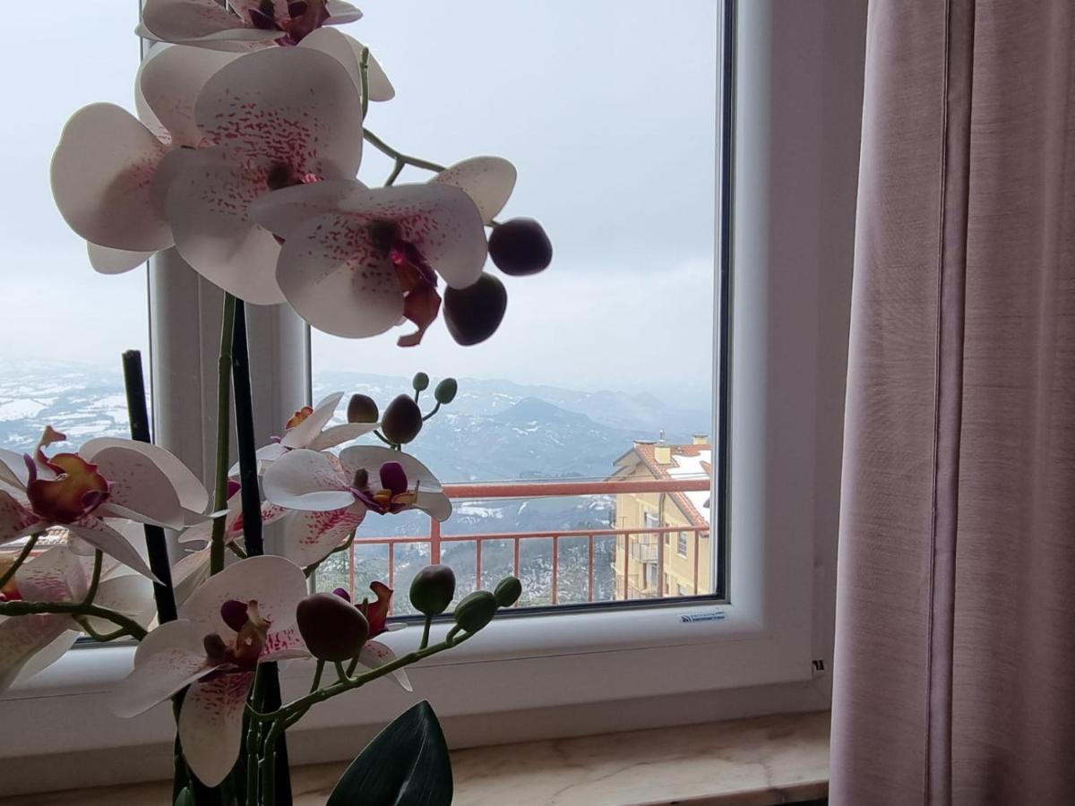 Appartamento Al Centro Storico Di San Marino Buitenkant foto